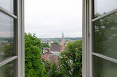 Foto mit Blick aus dem Fenster im 6. Stock der Kammern Ravensburg Foto mit Blick aus dem Fenster im 6. Stock der Kammern Ravensburg